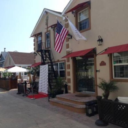 Palms Hotel Fire Island Ocean Beach ภายนอก รูปภาพ