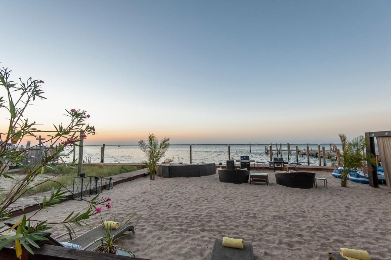 Palms Hotel Fire Island Ocean Beach ภายนอก รูปภาพ
