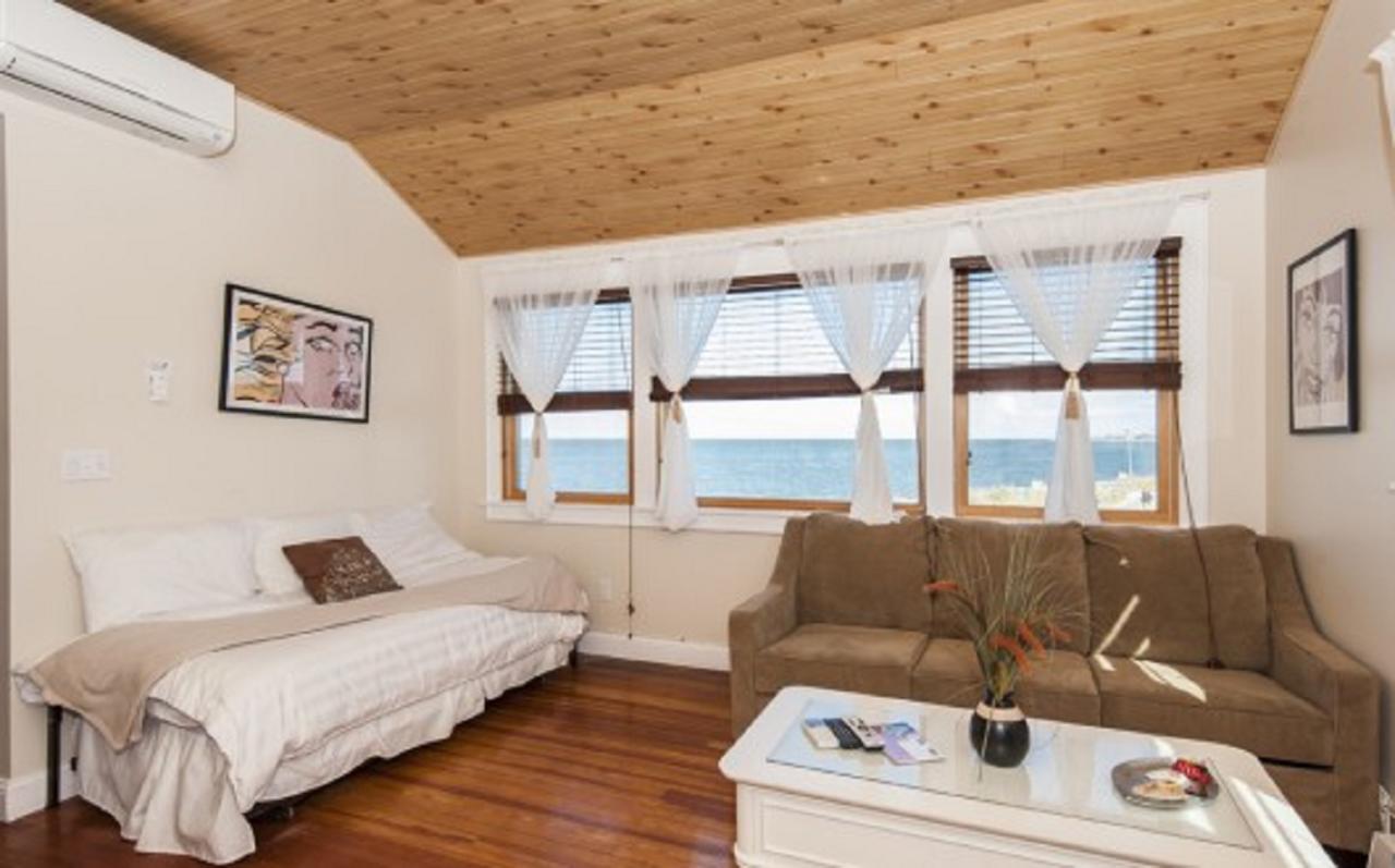 Palms Hotel Fire Island Ocean Beach ภายนอก รูปภาพ