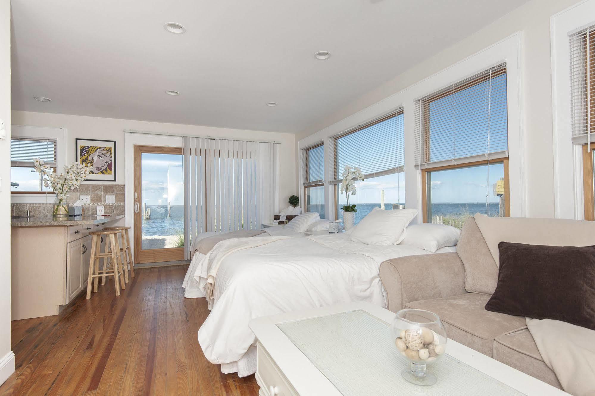 Palms Hotel Fire Island Ocean Beach ภายนอก รูปภาพ